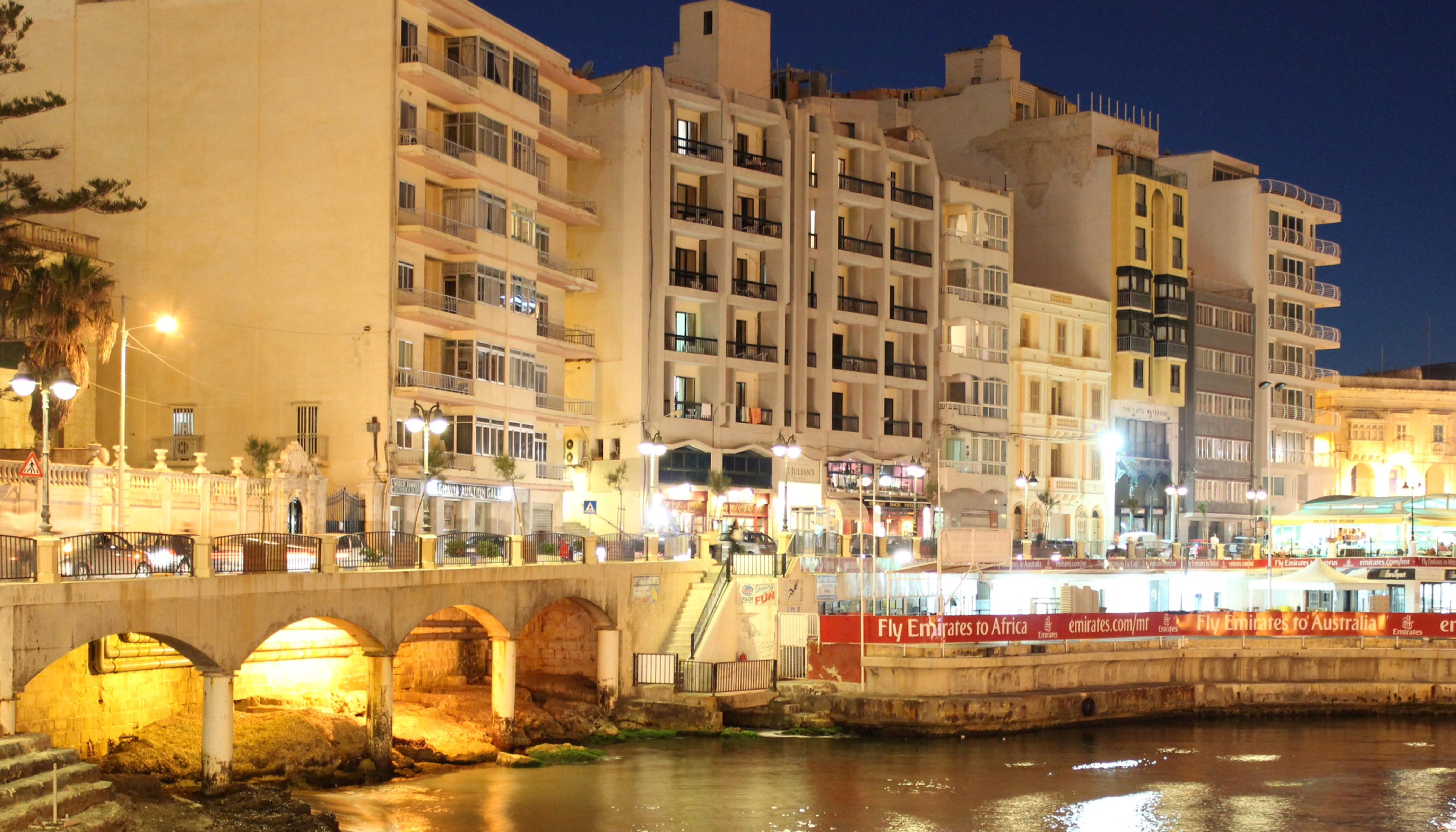 St. Julian'S Bay Hotel Exterior foto